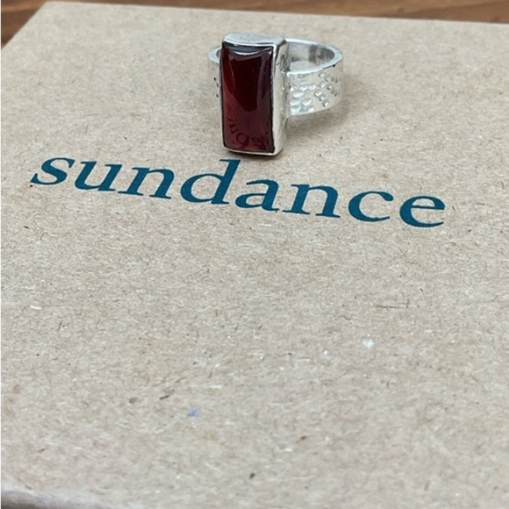 SUNDANCE GARNET RING